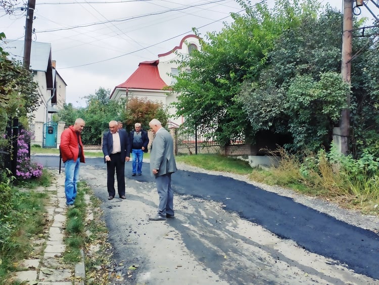 USUNENNJA JAMKOVOJI NERIVNOSTI NA VUL KOVSHEVYCHA 005.10.2020 2